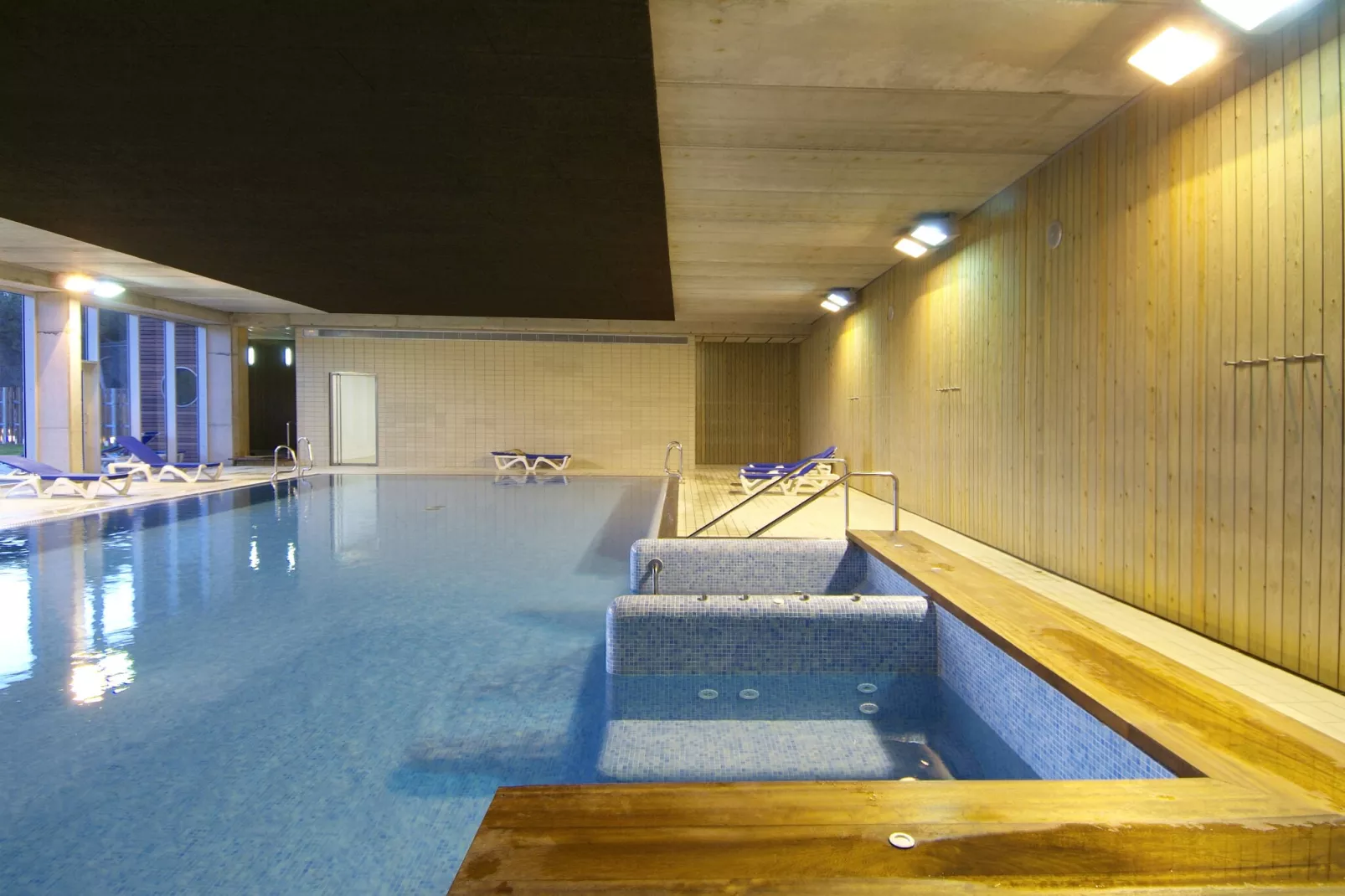 Camping Vilanova Park 3 S700-Pool