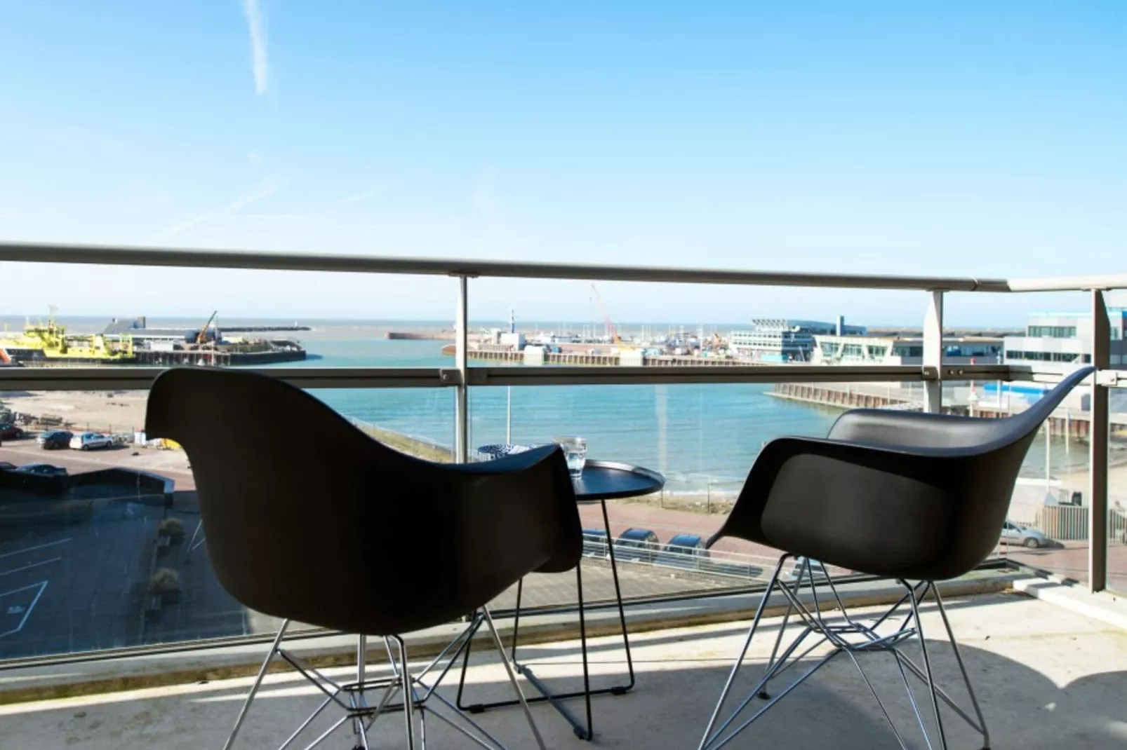 Scheveningen Harbour 68B-Terrassenbalkon