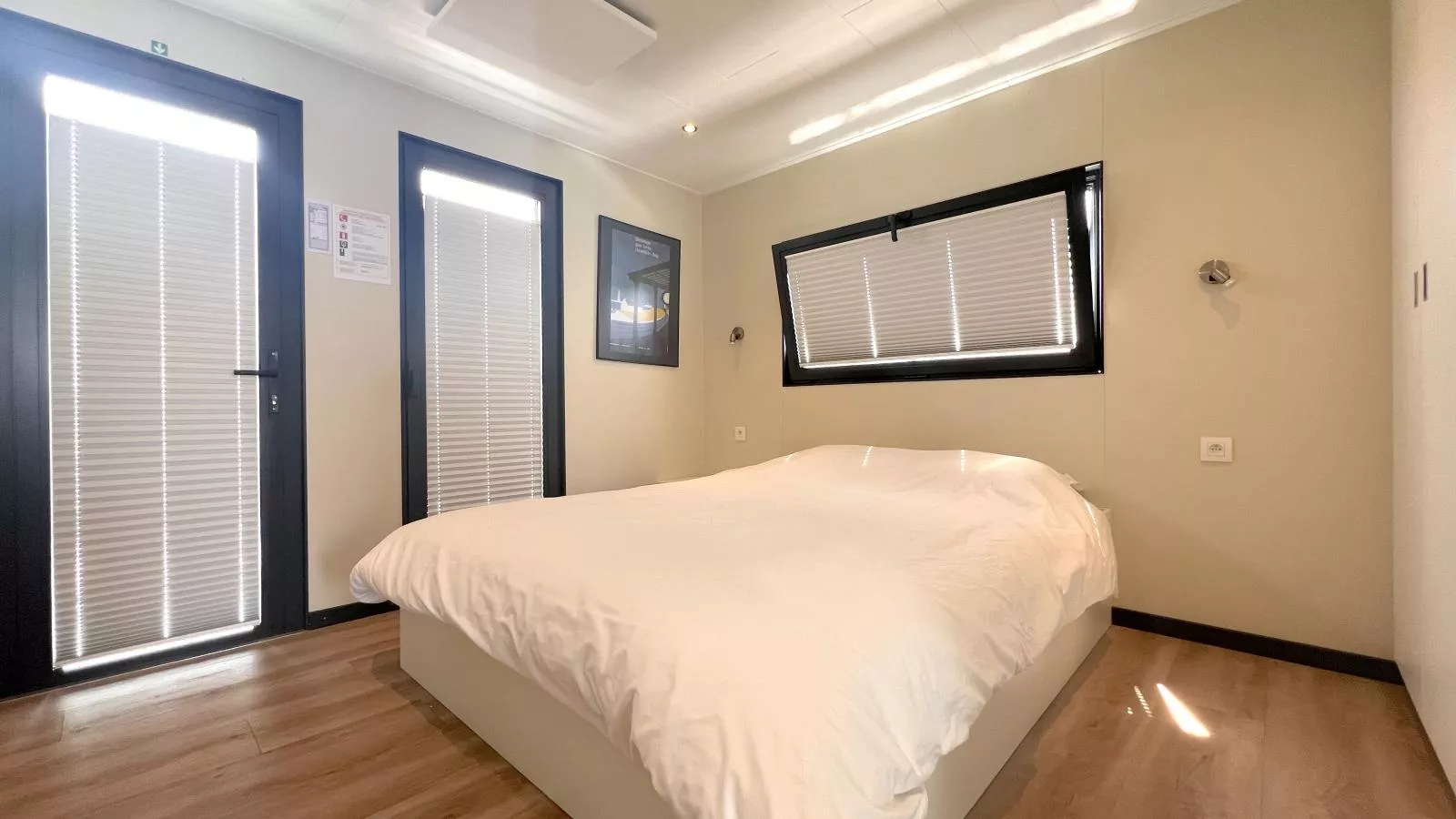 Aldebaran-Bedroom