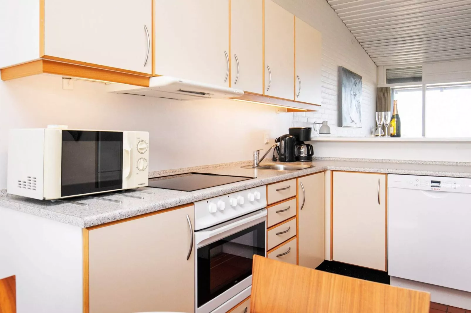 3 room,2 bathrooms-Indoor