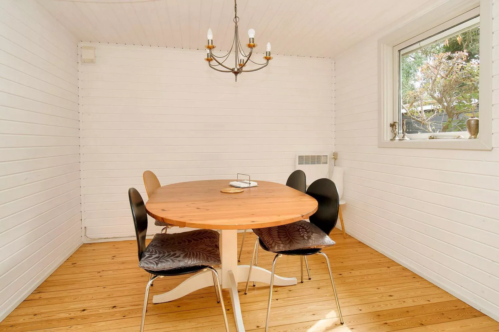 6 person holiday home in Føllenslev-Indoor