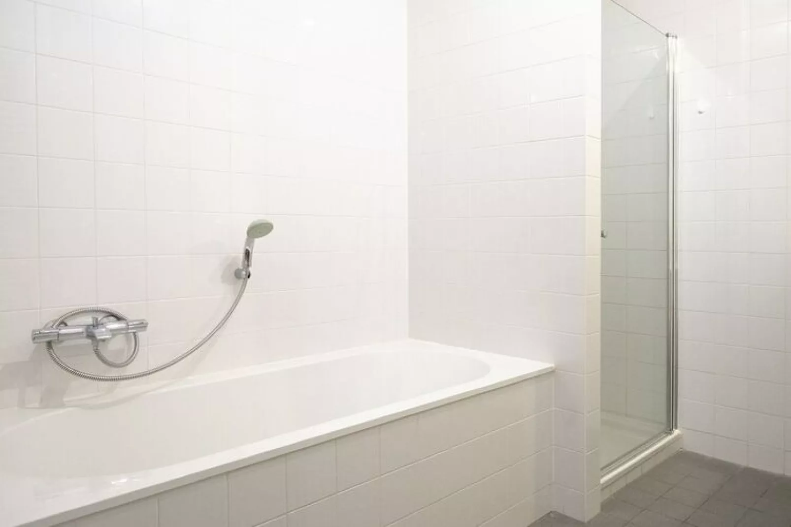 Scheveningen Harbour 68B-Badezimmer