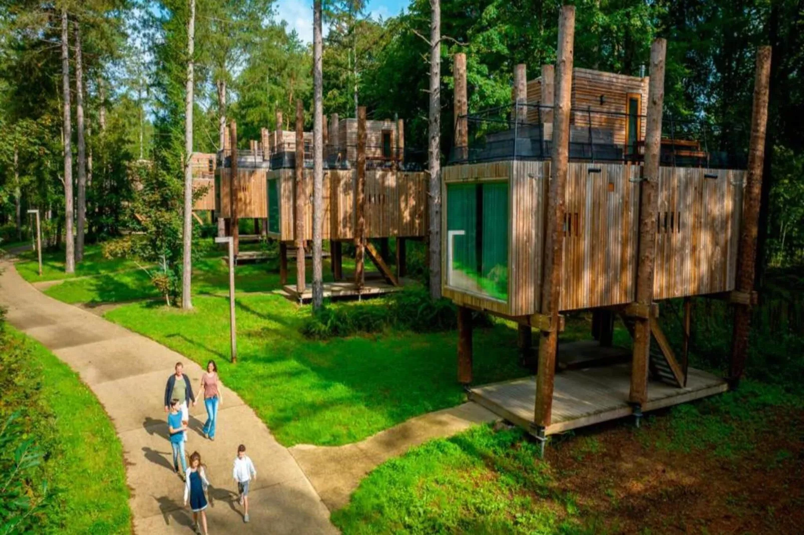 The TreeLoft by YourNature-Exterior summer