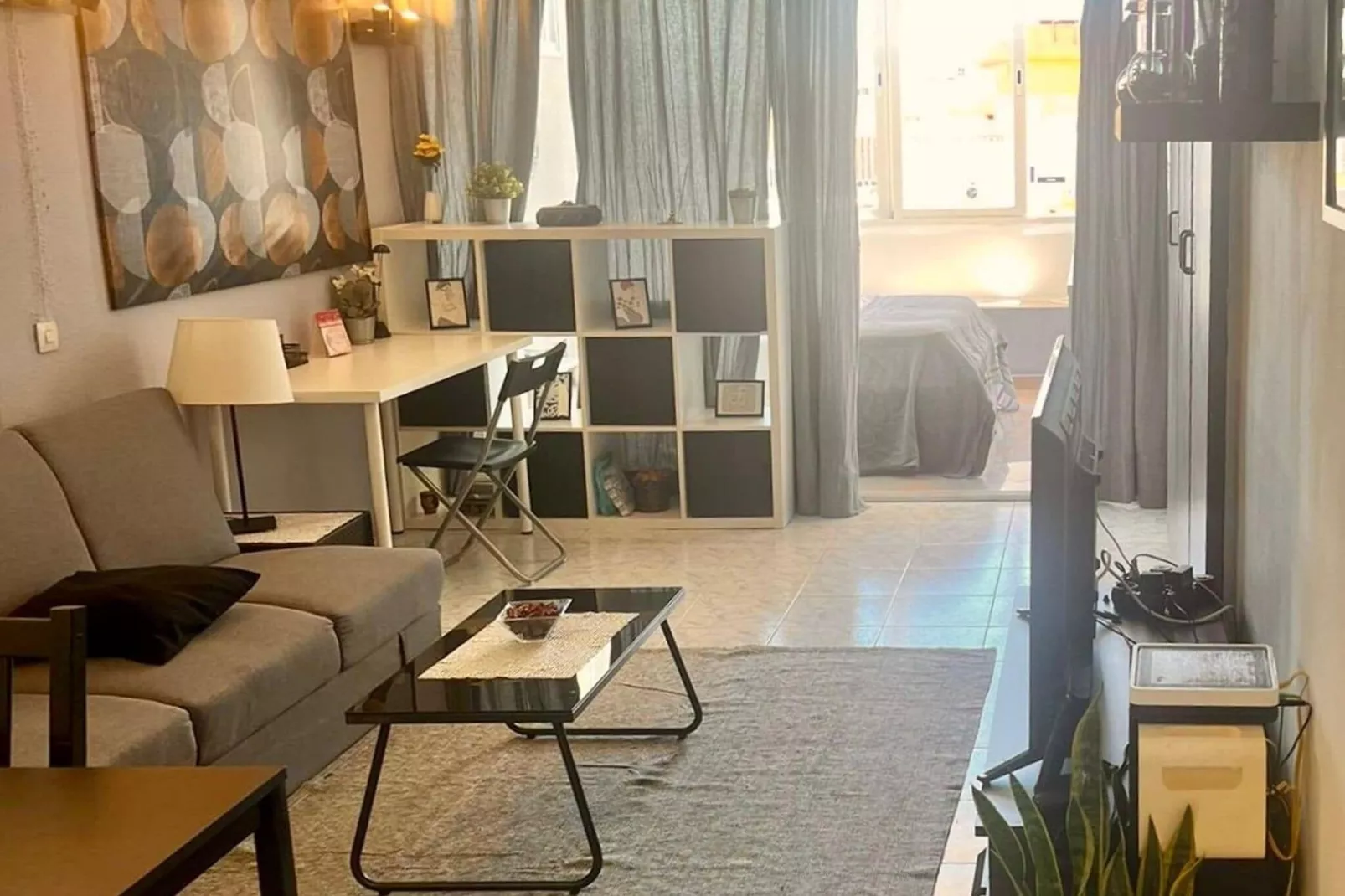 Isabel Manoja-Living room