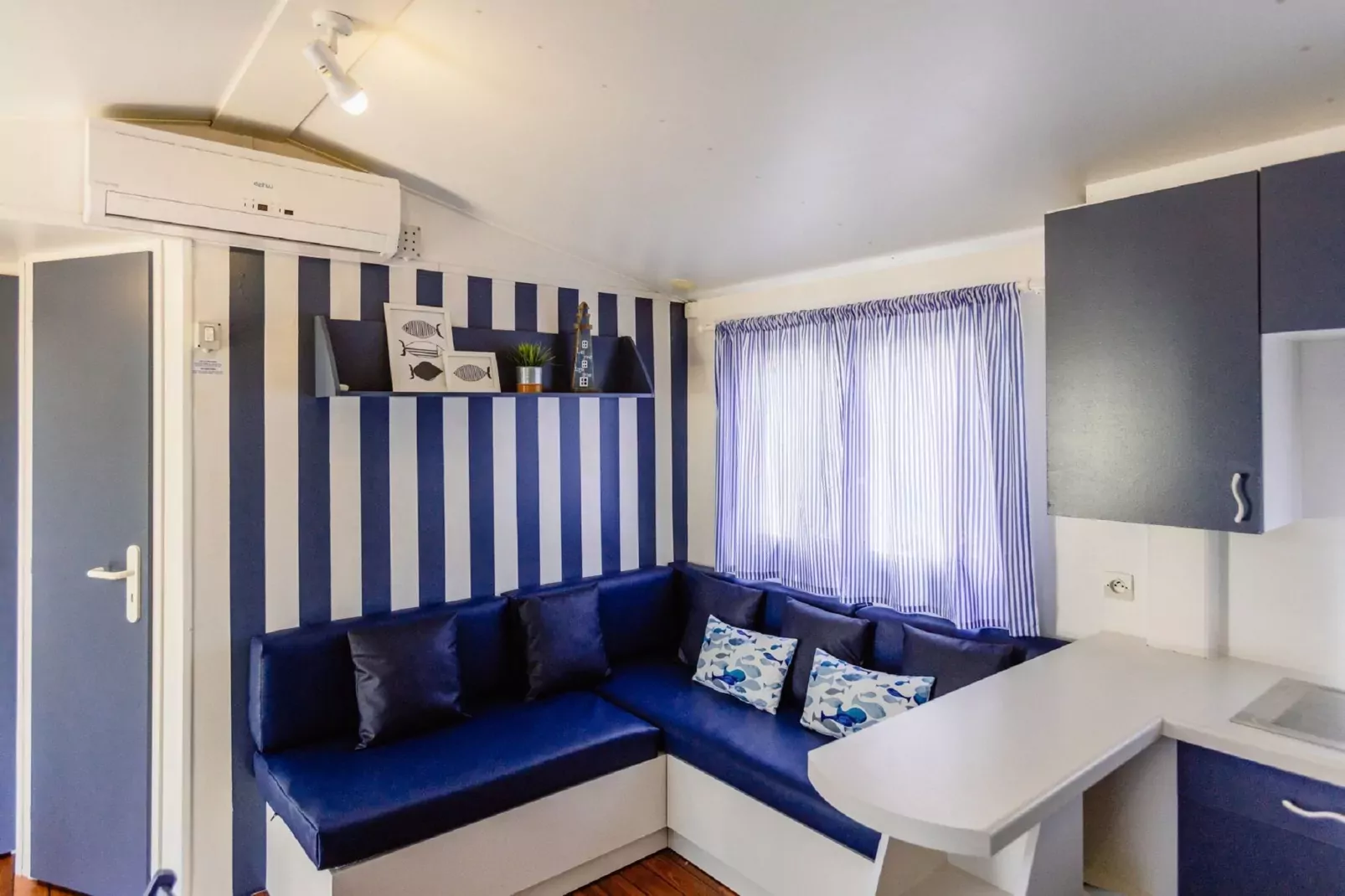 Miramar Mobile home CINQUE TERRE-Living room