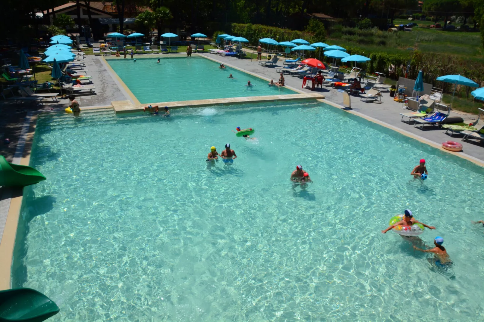 Super Comfort-Pool