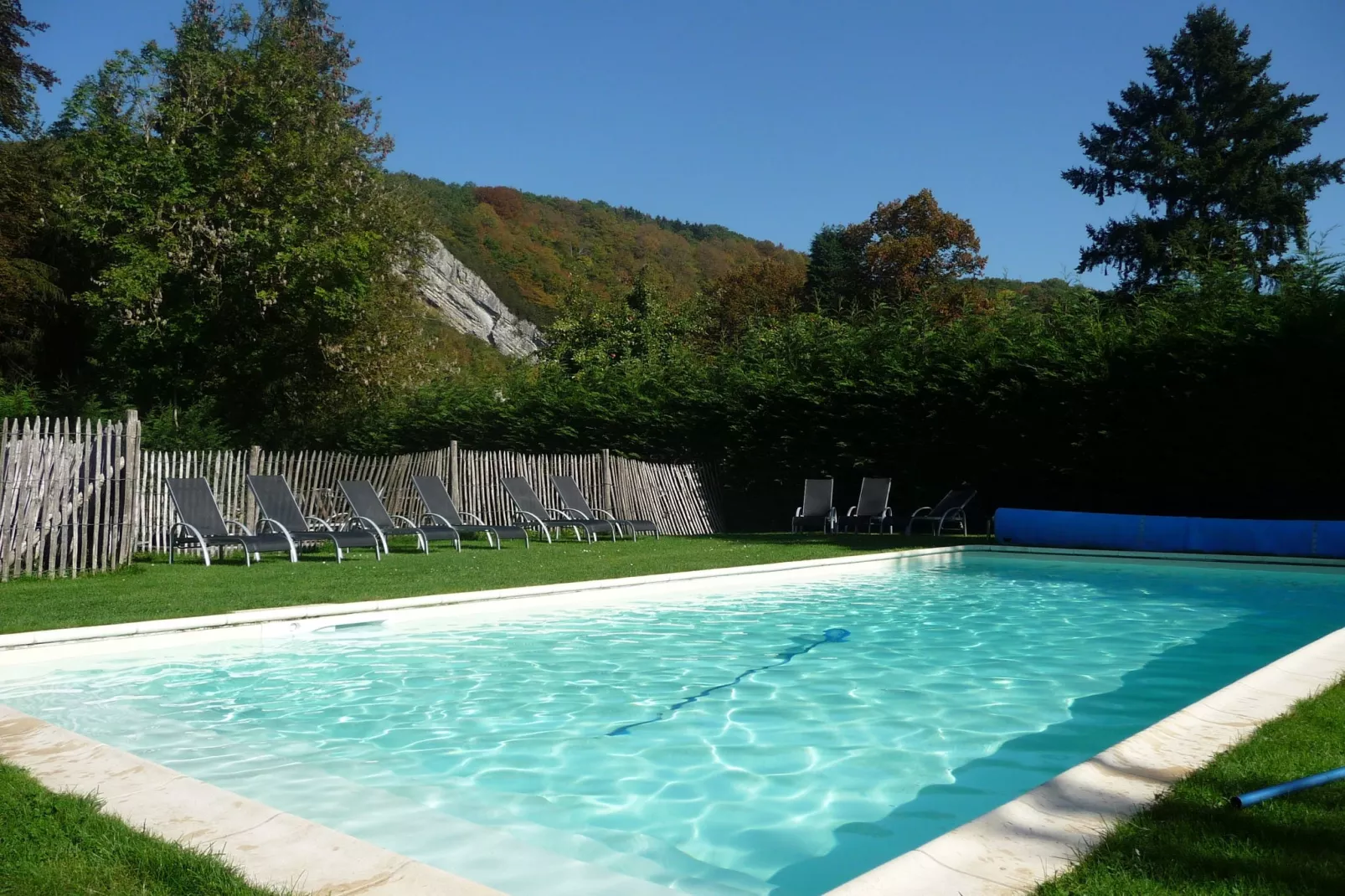 La Petite Conciergerie Privée-Pool
