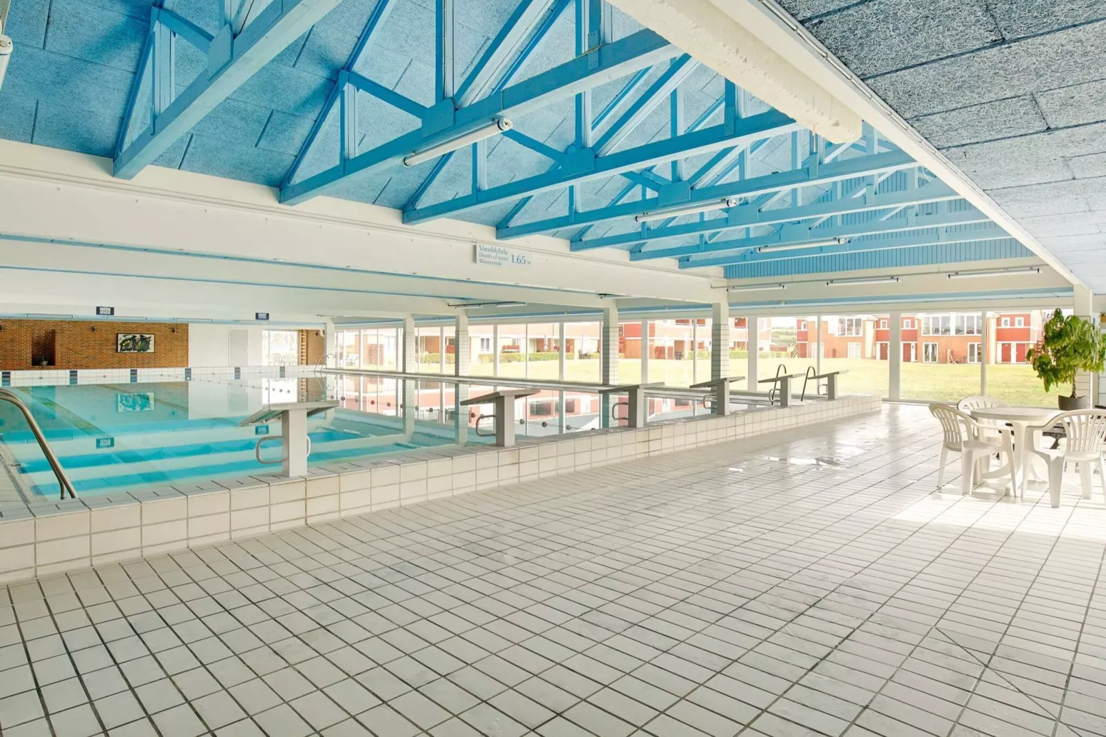 2½ room w/view,1 st floor-Untagged