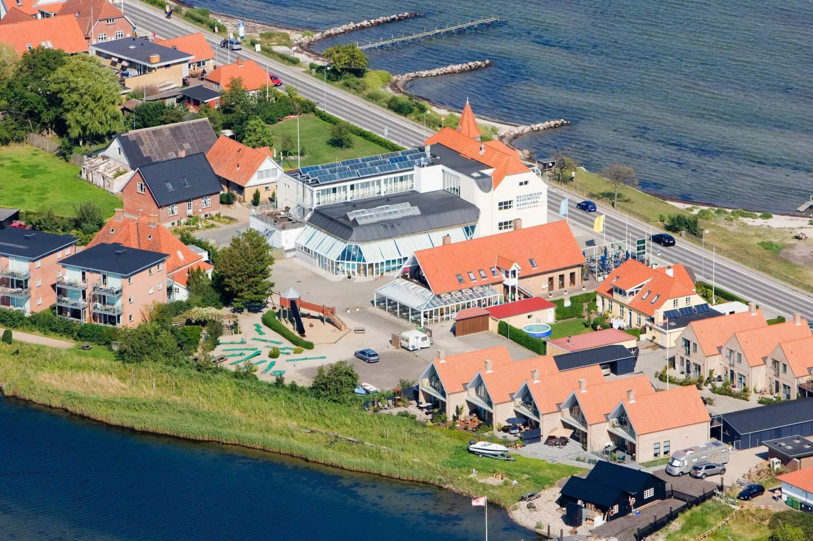 1 room w/seaview-Außenbereich