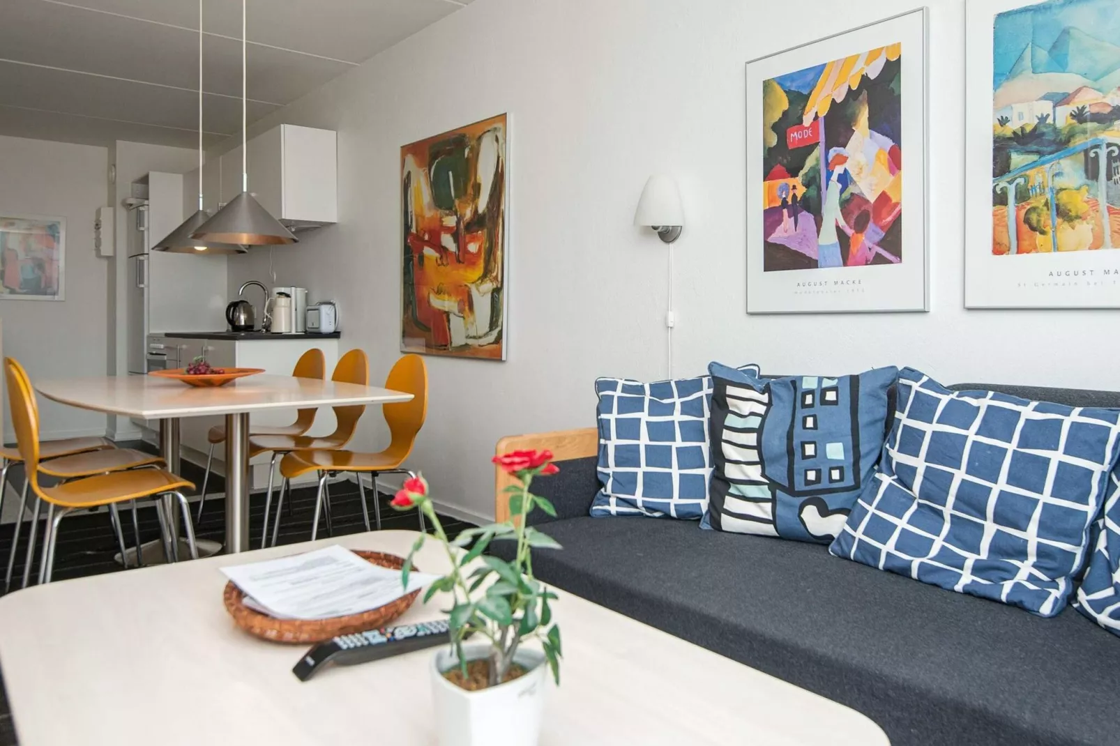 2 rooms w/partially seaview-Indoor