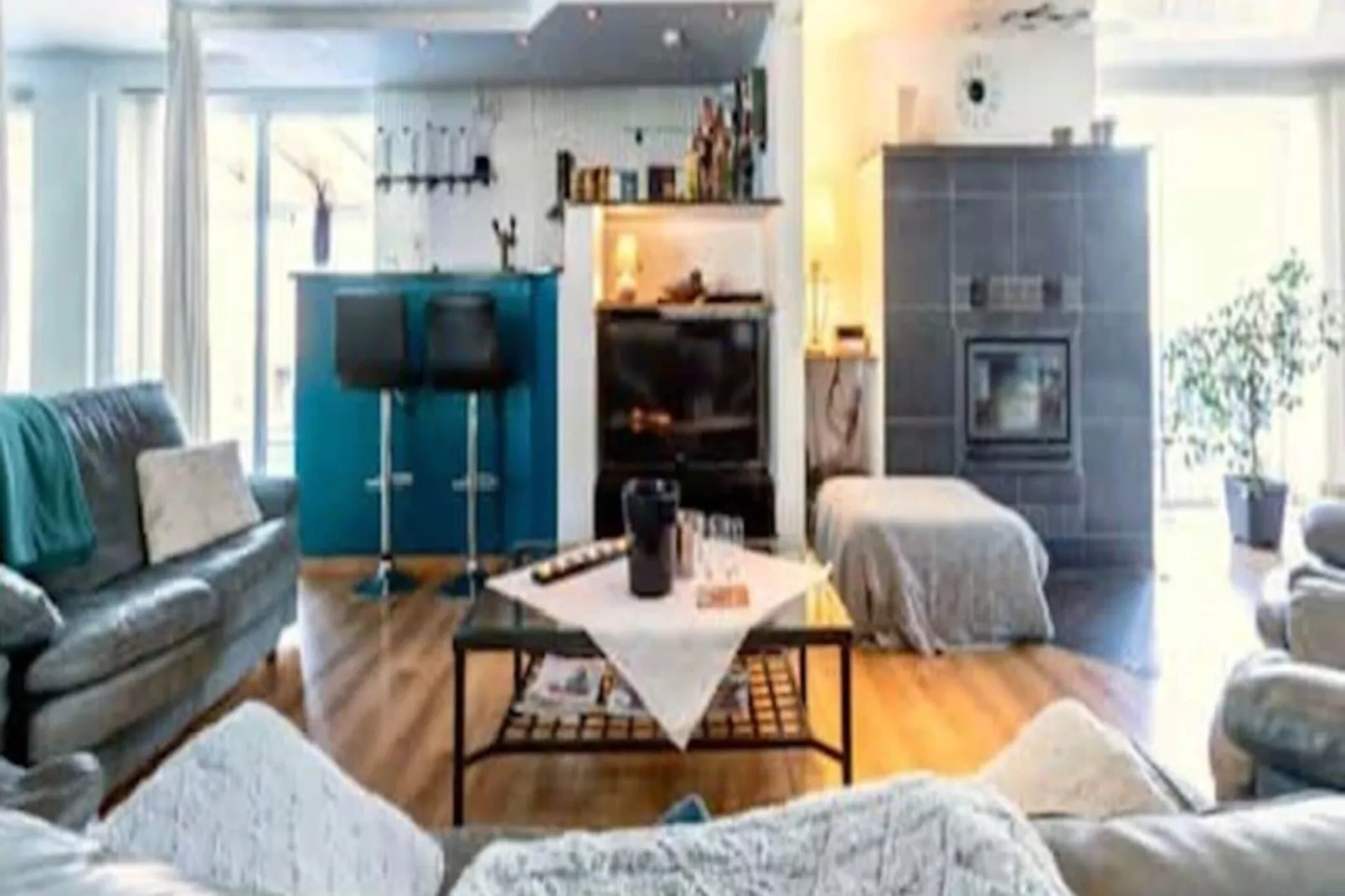 Le Loft-Living room