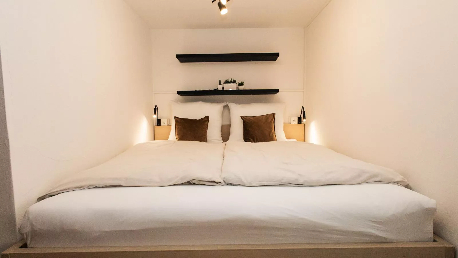 Hoffie-Bedroom