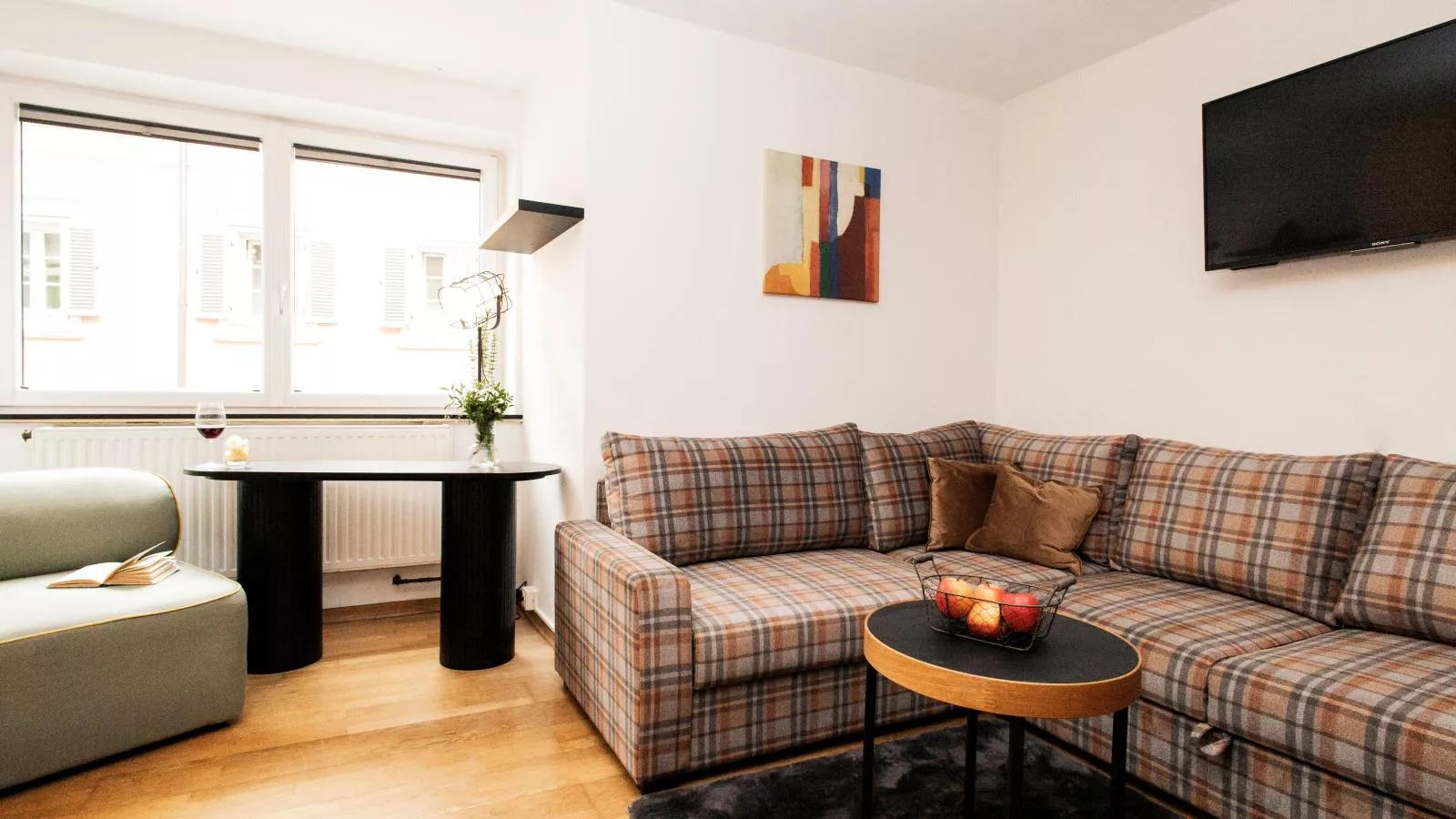 Hoffie-Living room