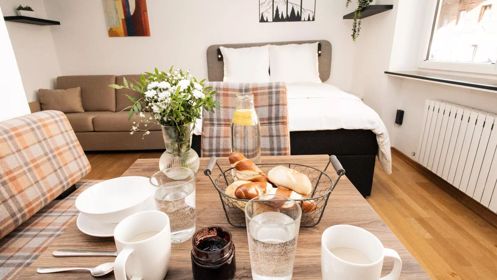 Prost-Bedroom