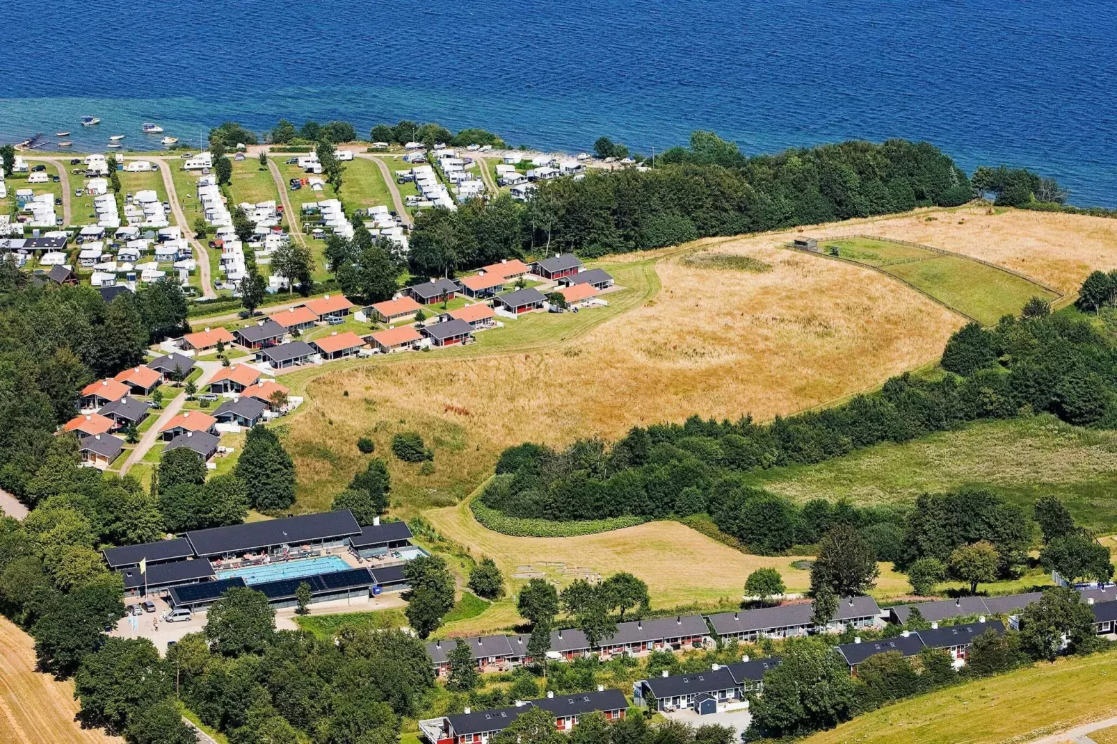 3 room w/seaview,House-Outdoor