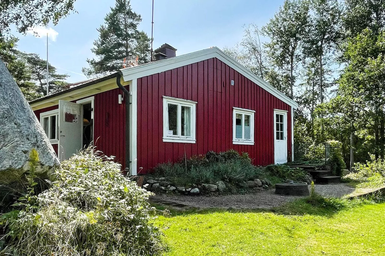 5 person holiday home in UDDEVALLA-By Traum