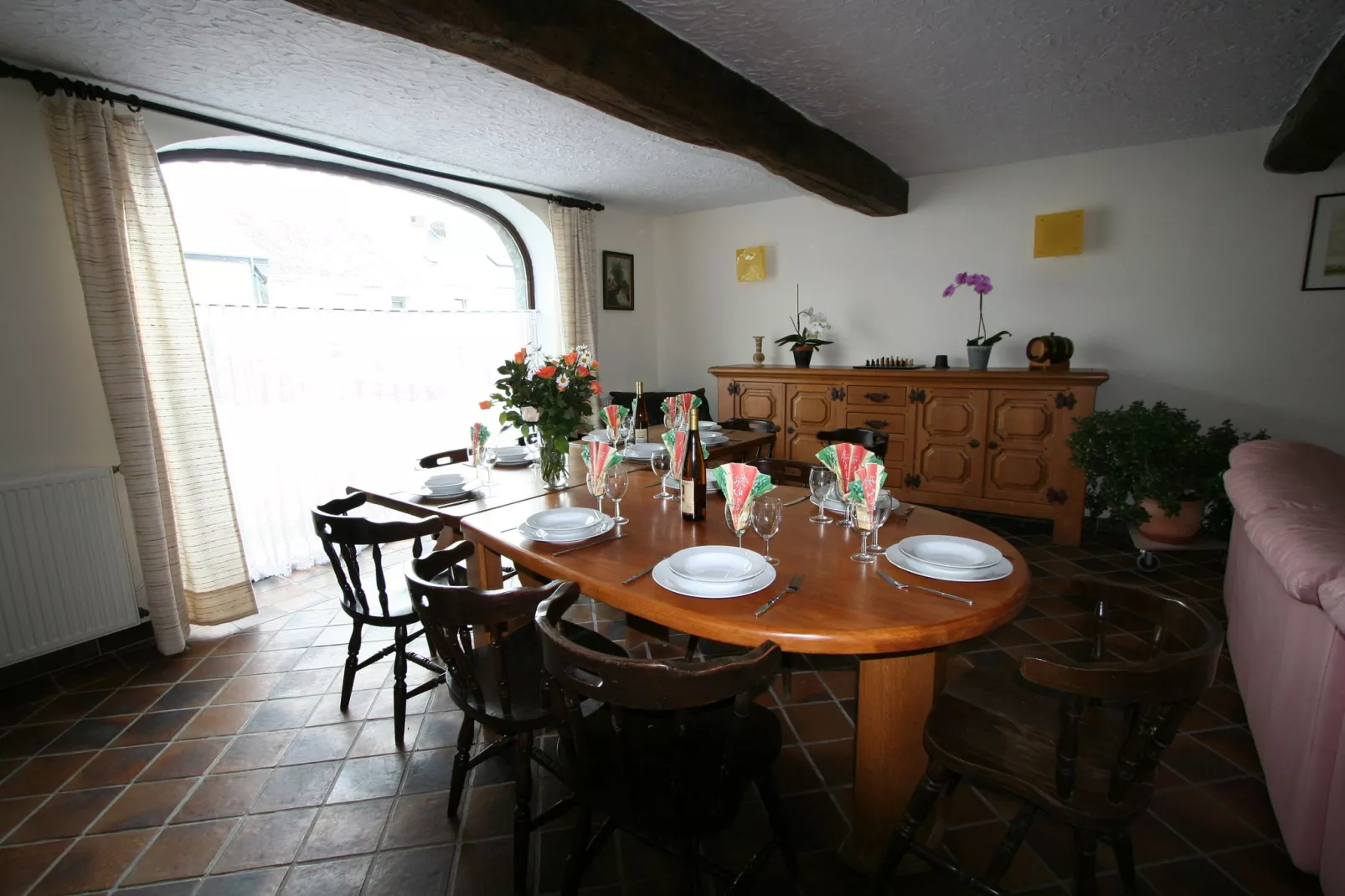 Les Orchidées-Living room