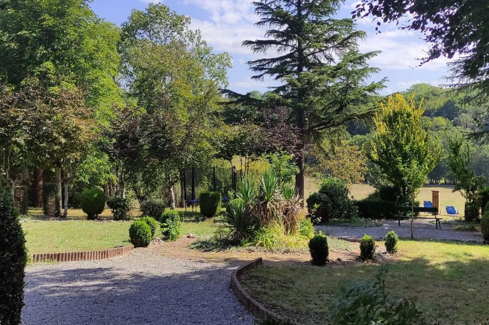 La Rabouillère-Gardens summer