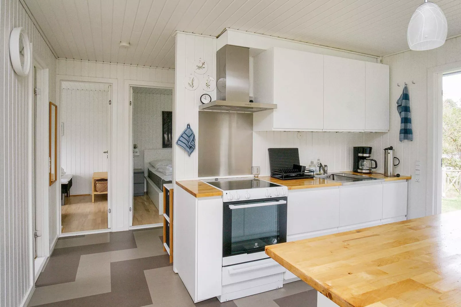 Charming Cottage by Beach - By Traum Ferienwohnungen-Indoor