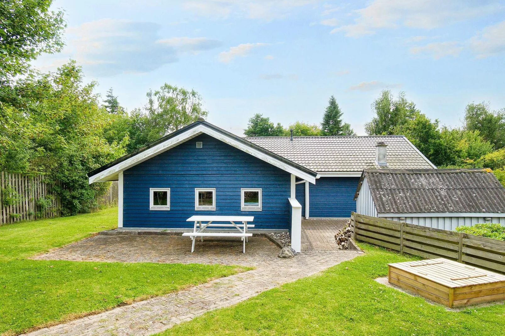 9 person holiday home in Jægerspris-By Traum-Indoor