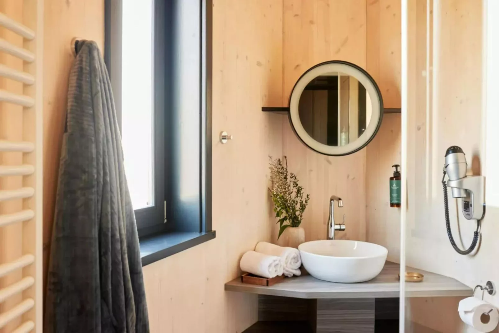 The Lodge by YourNature-Bathroom