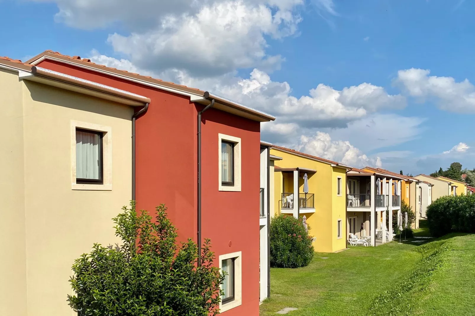 Residence Belvedere Village Castelnuovo del Garda-Trilo superior-Extérieur été