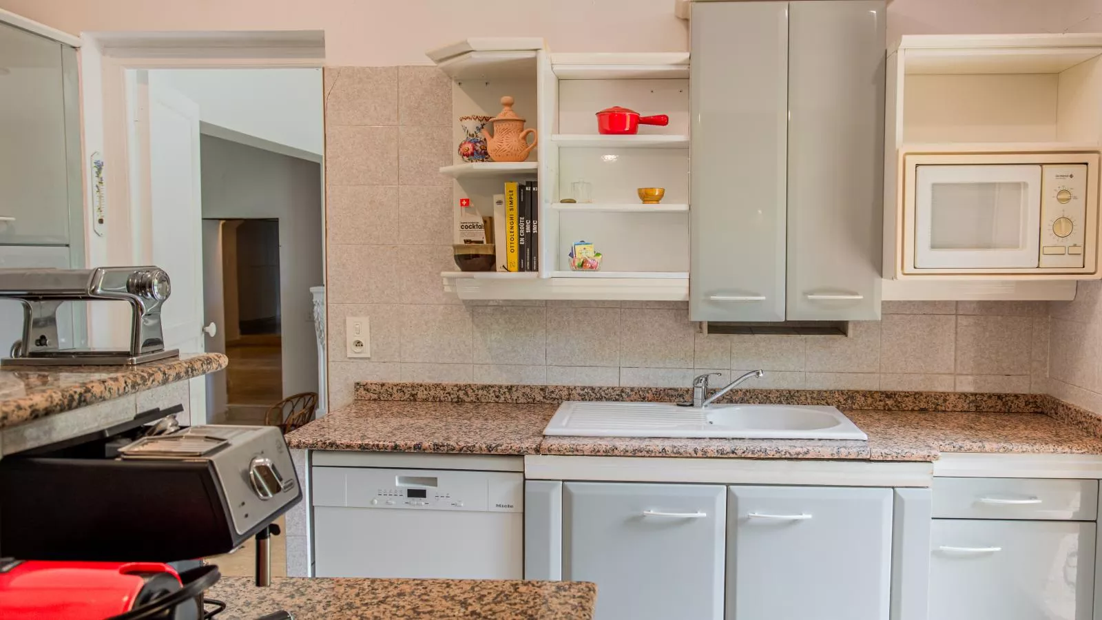 Little butterfly-Kitchen