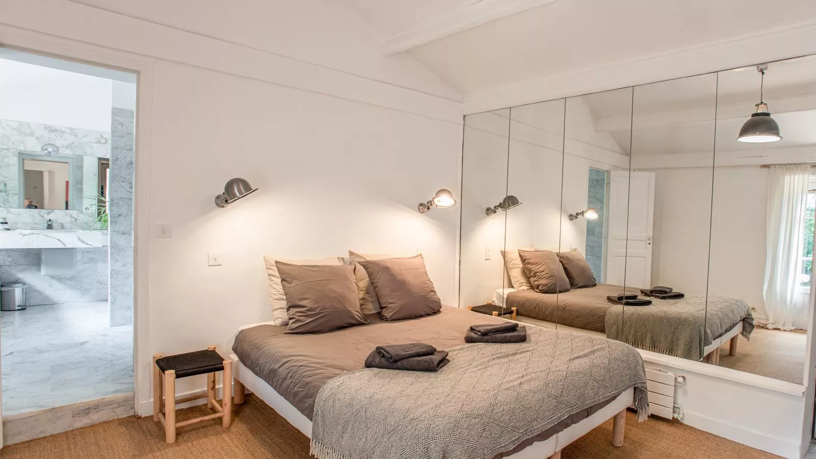 Little butterfly-Bedroom