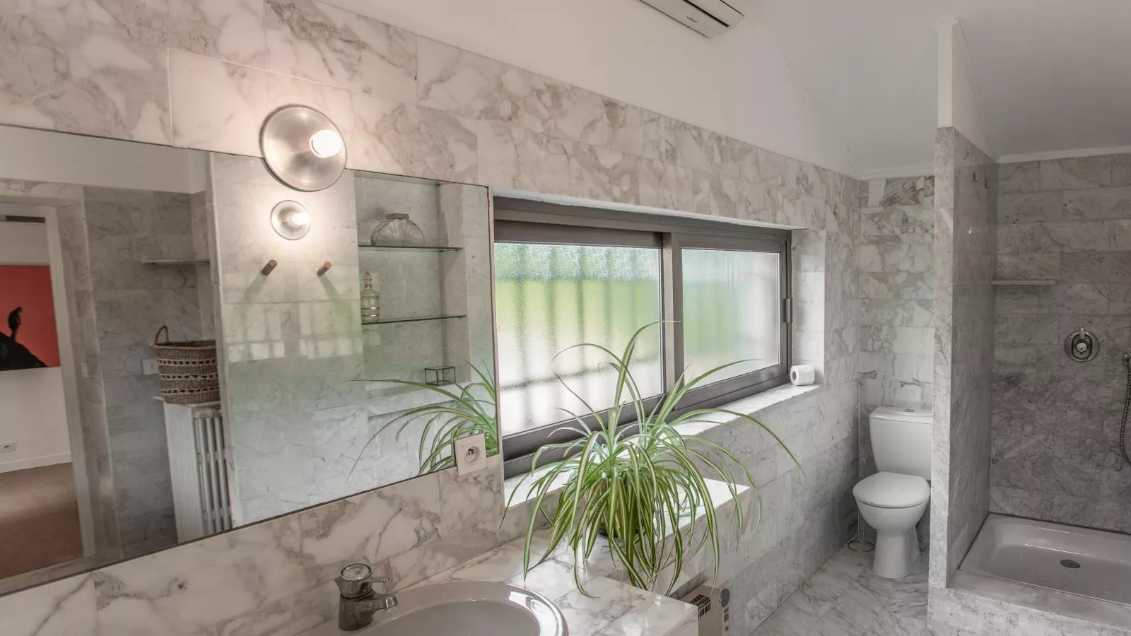 Little butterfly-Bathroom