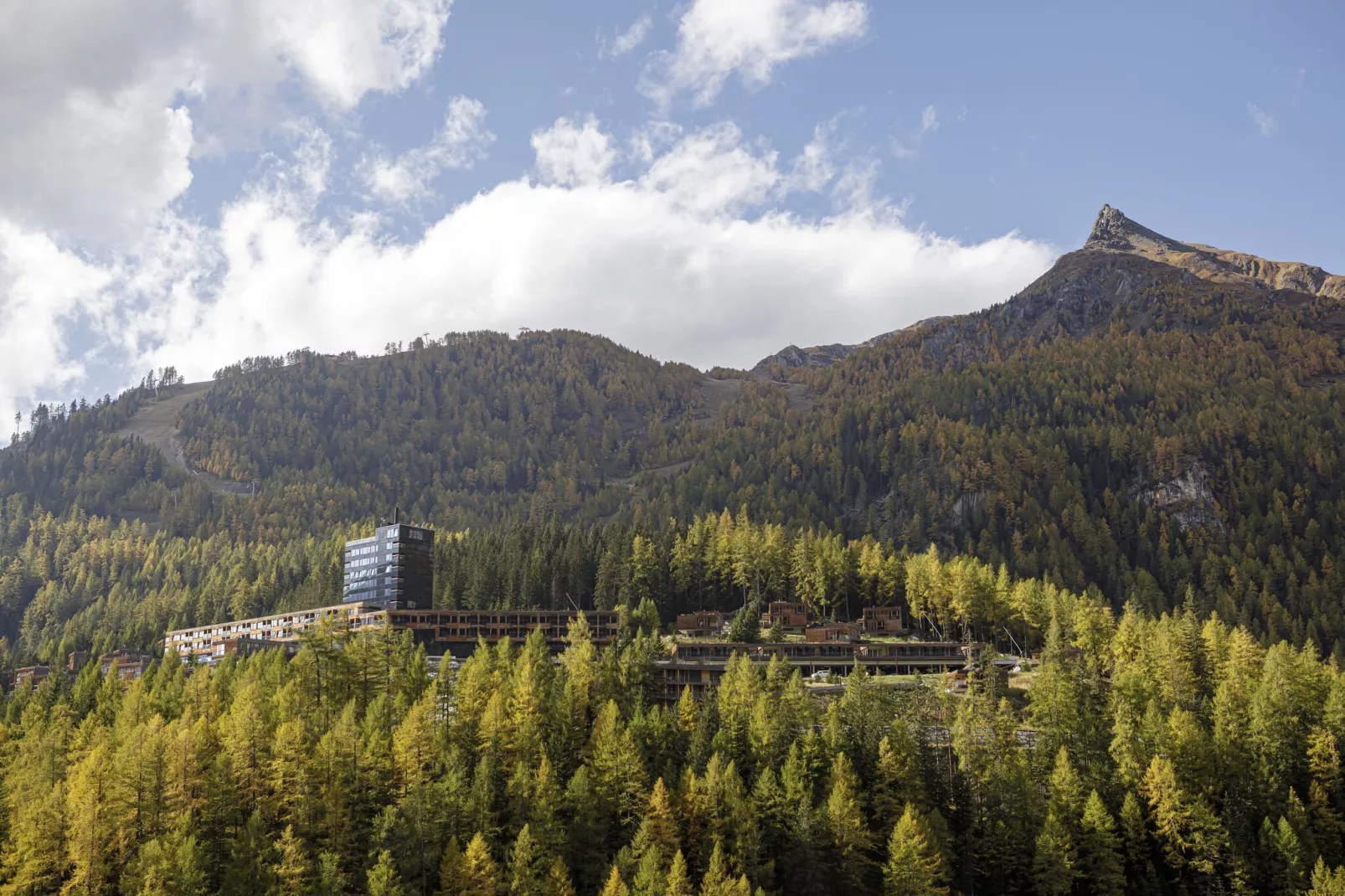 Gradonna Mountain Resort - Deluxe-Exterior summer