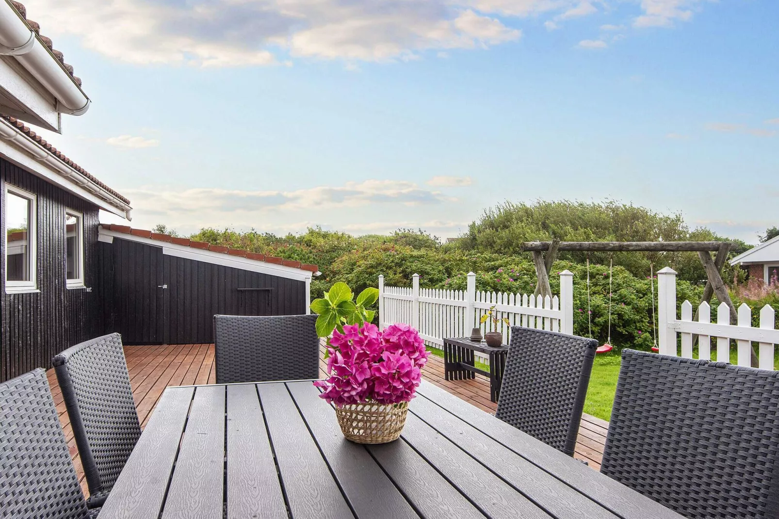 6 person holiday home in Ringkøbing-By Traum