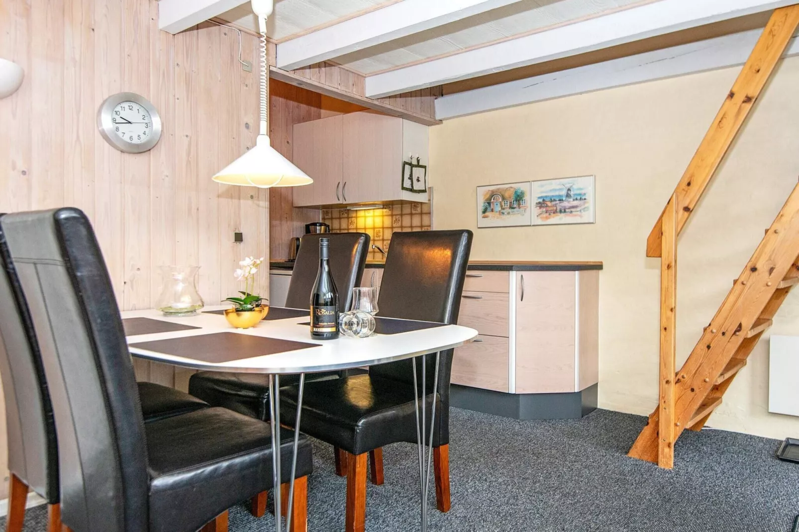 3 room,2 levels-Indoor