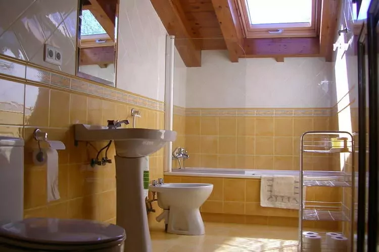 Casa Onis-Bathroom