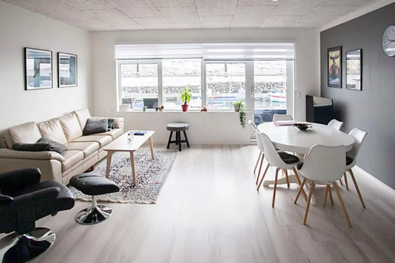 Seaside Escape in Faroe - By Traum Ferienwohnungen-Indoor