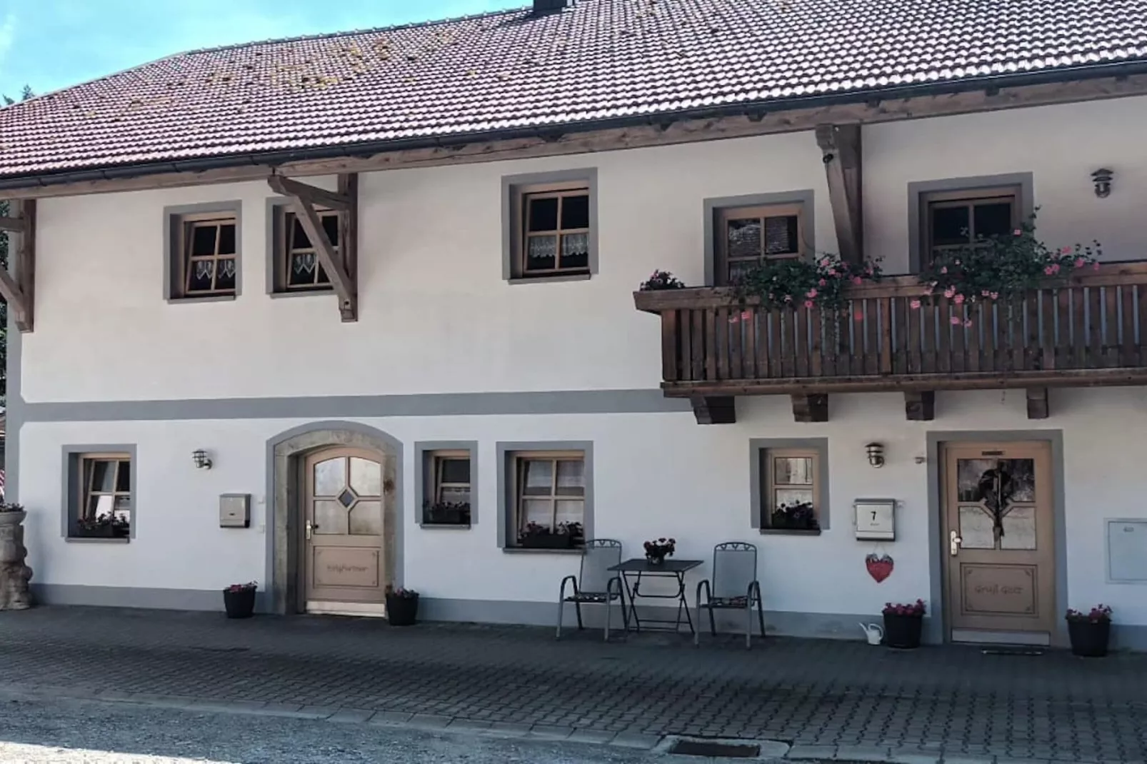 Ferienwohnung Holzfurtner-Empfangshalle