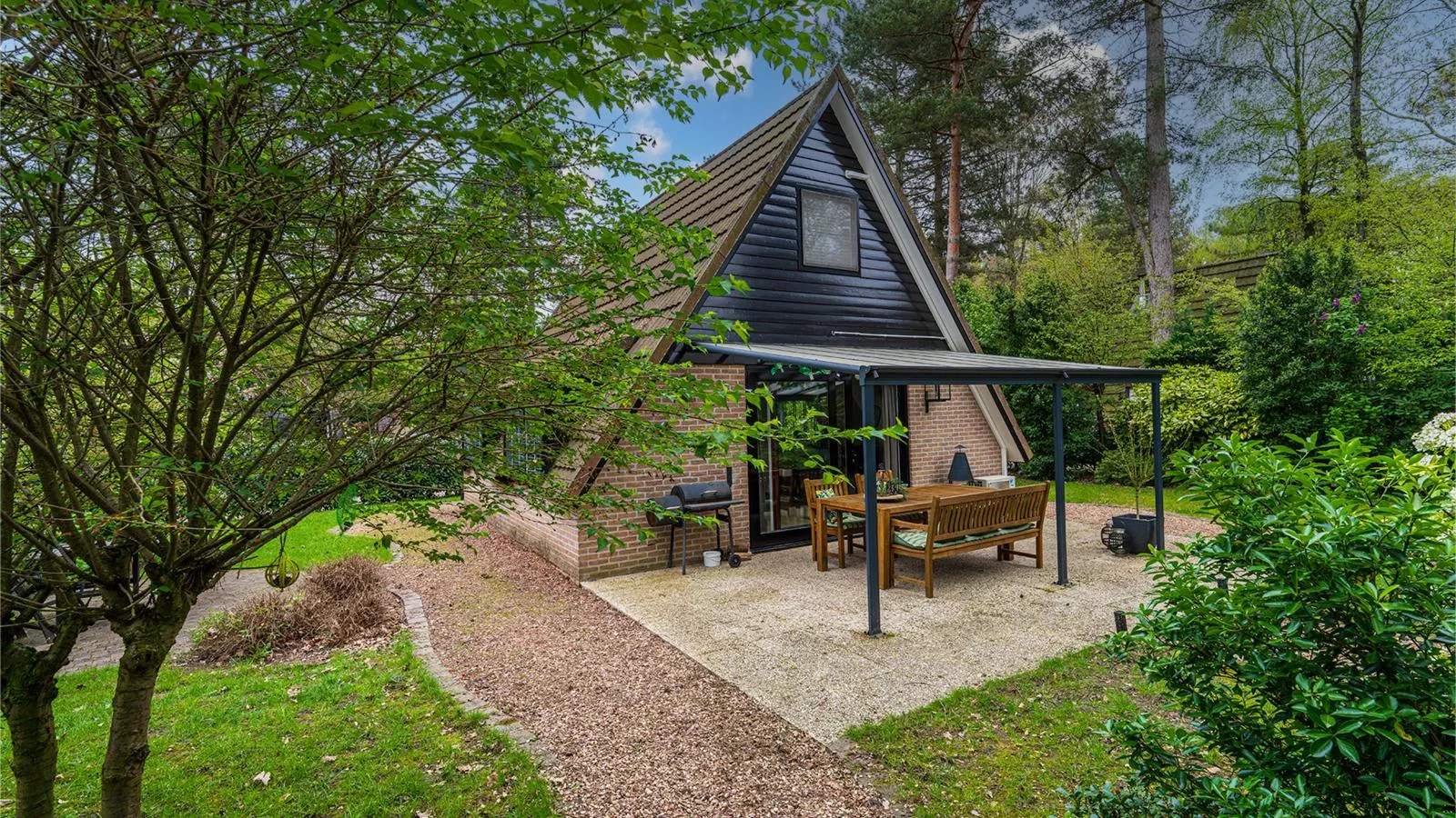Sonnig Punthuys-Exterior summer