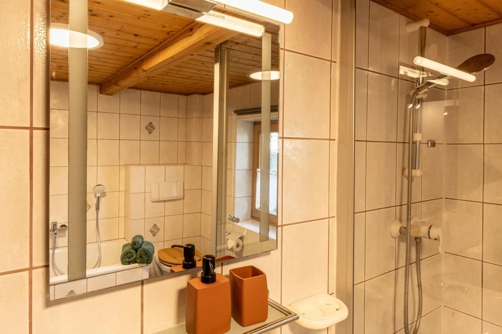 Bauernhaus Untermoos-Bathroom