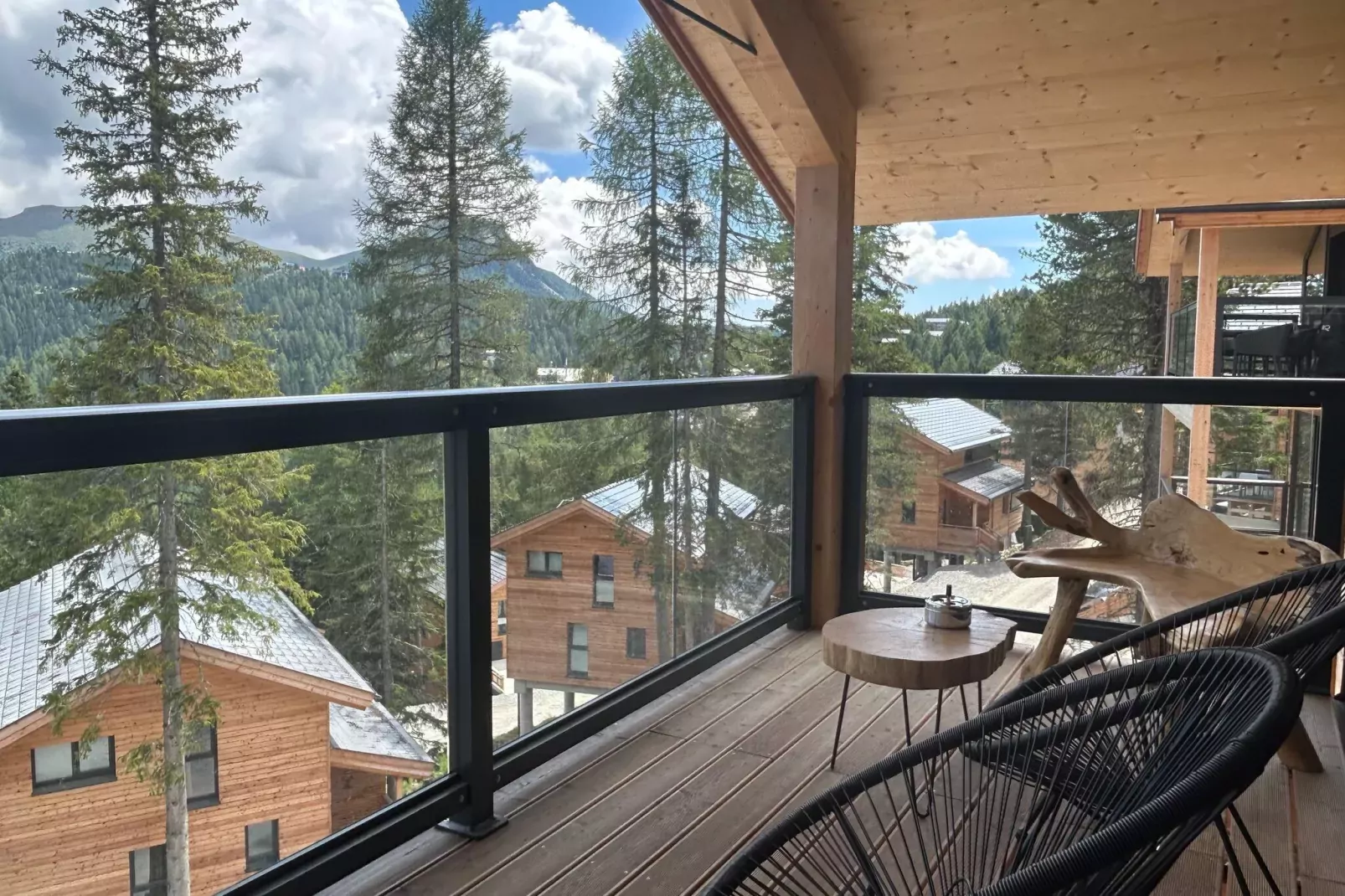 Naturchalets Turracher Höhe 8-Terrace balcony