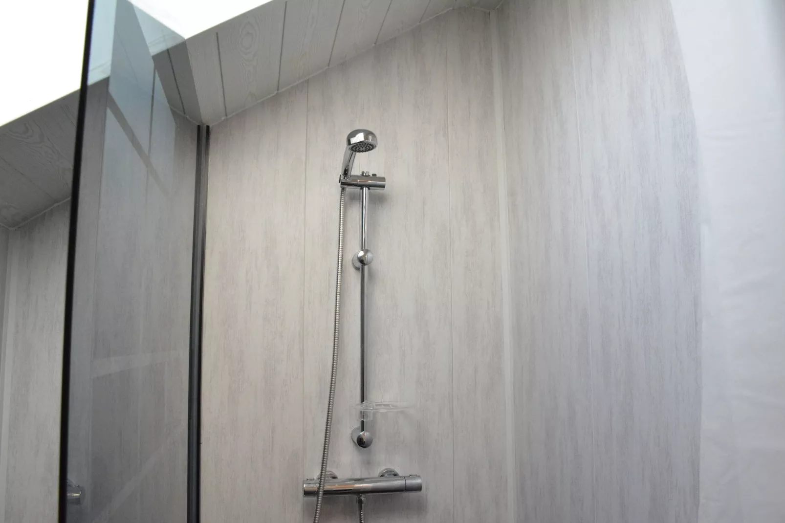 Au Pas Perdu-Bathroom