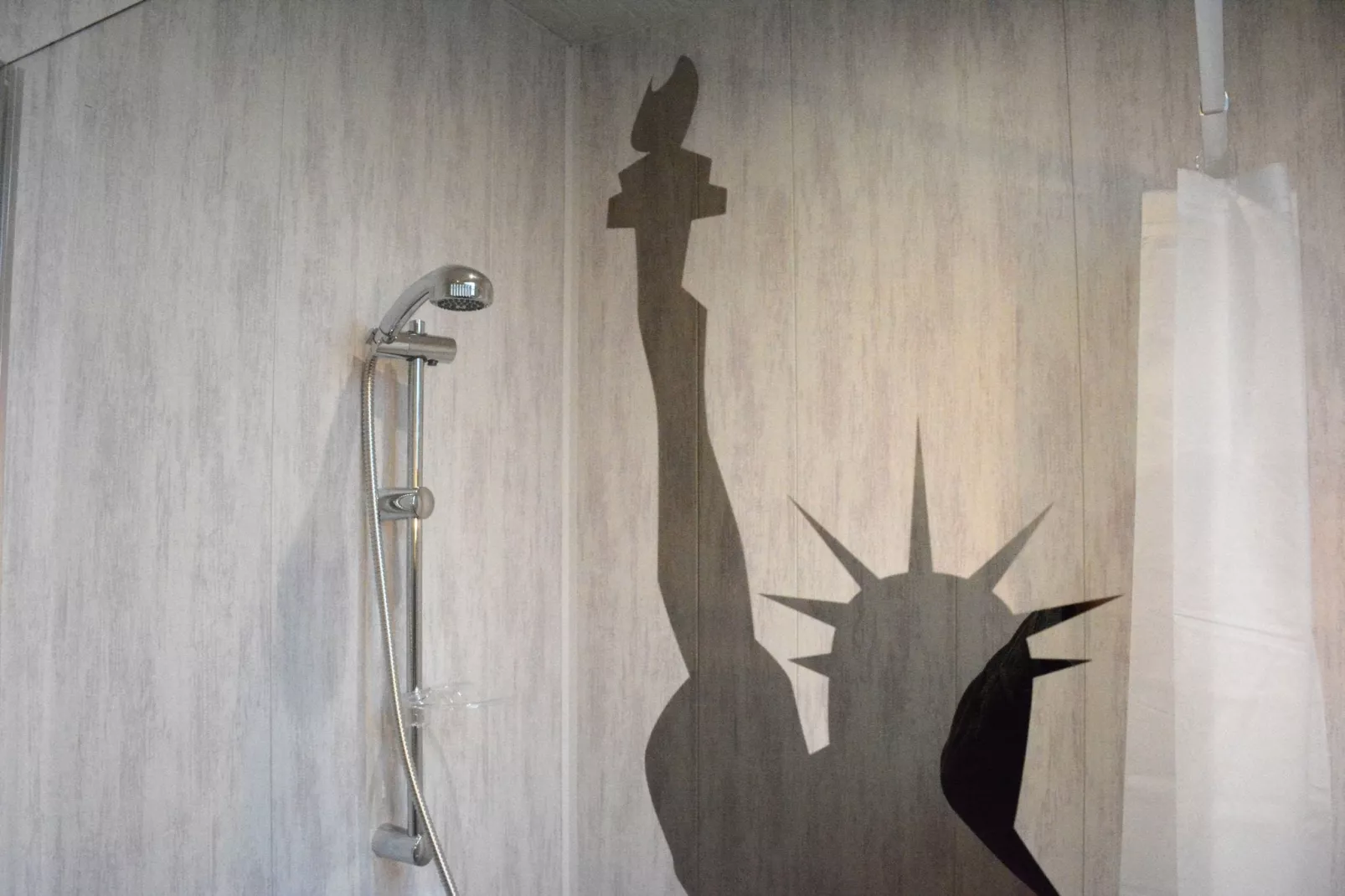 Au Pas Perdu-Bathroom