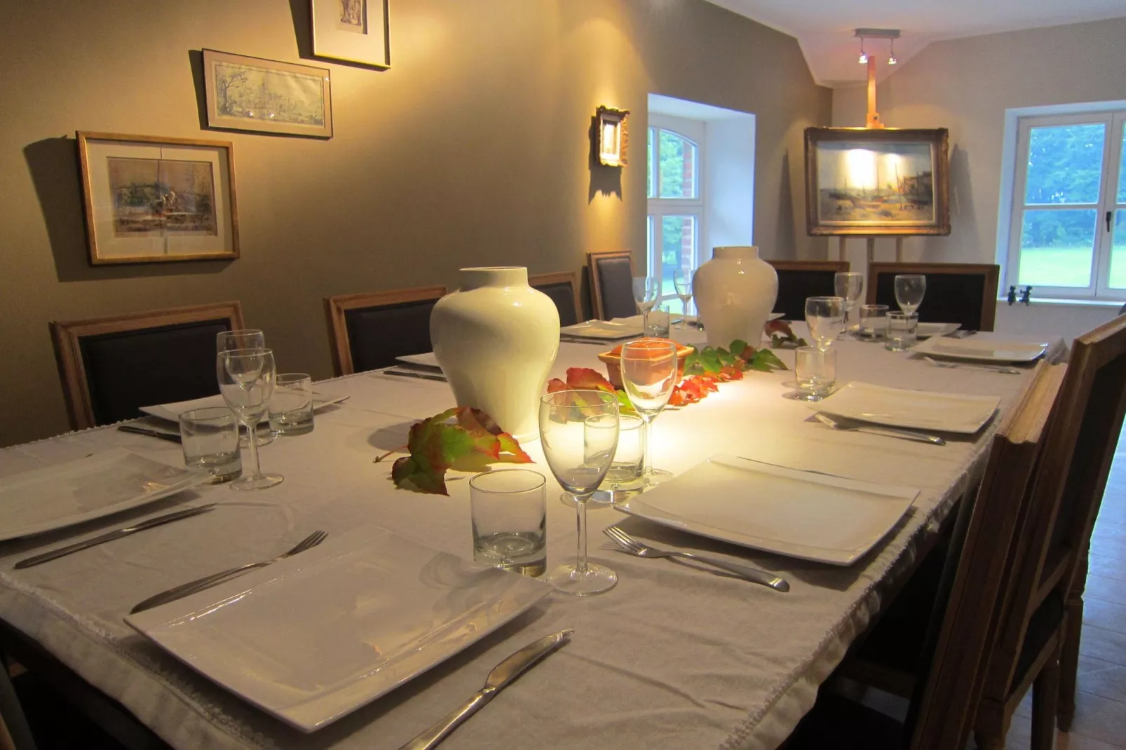 Nuts Loft-Dining room