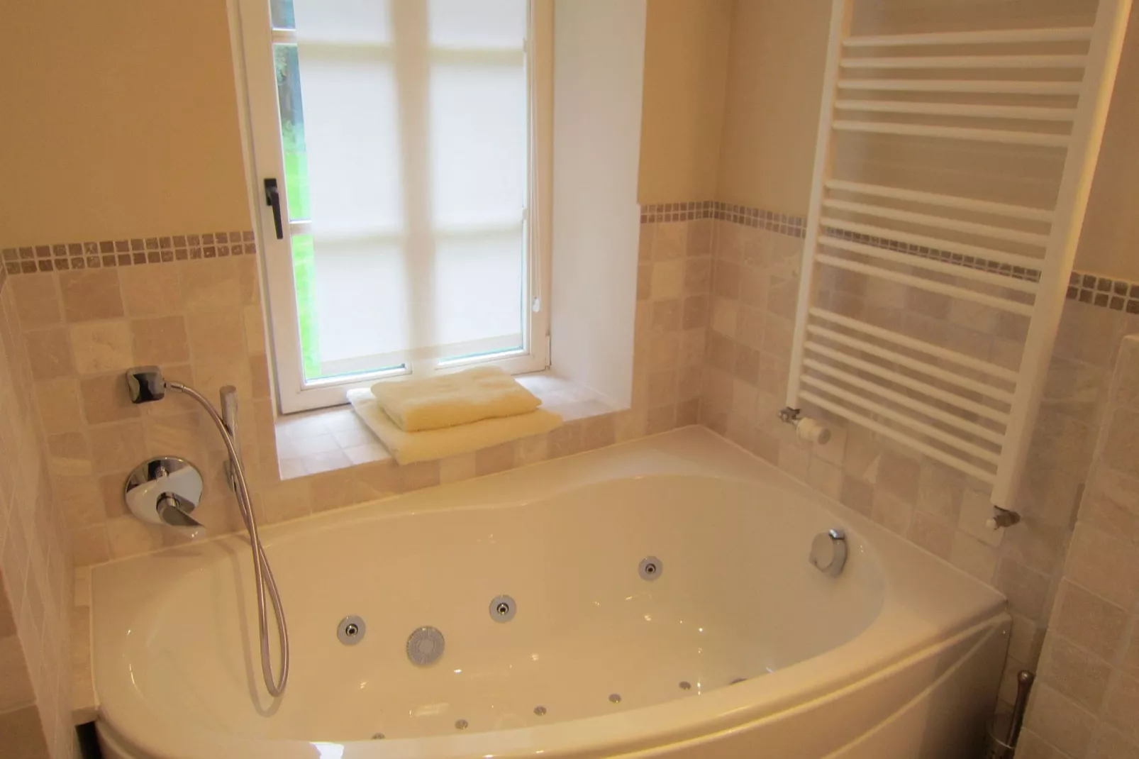Nuts Loft-Bathroom