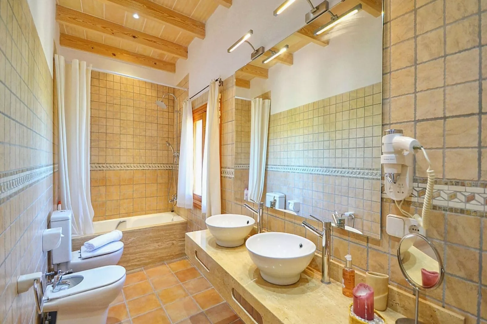 Son Colom-Bathroom