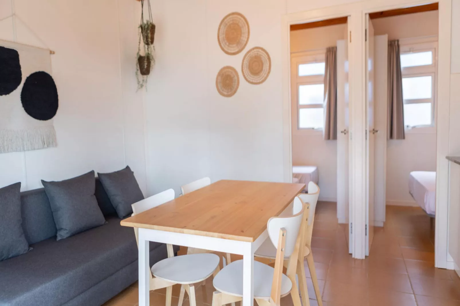 Camping del Mar BUNGALOW MEDITERRANI-Living room