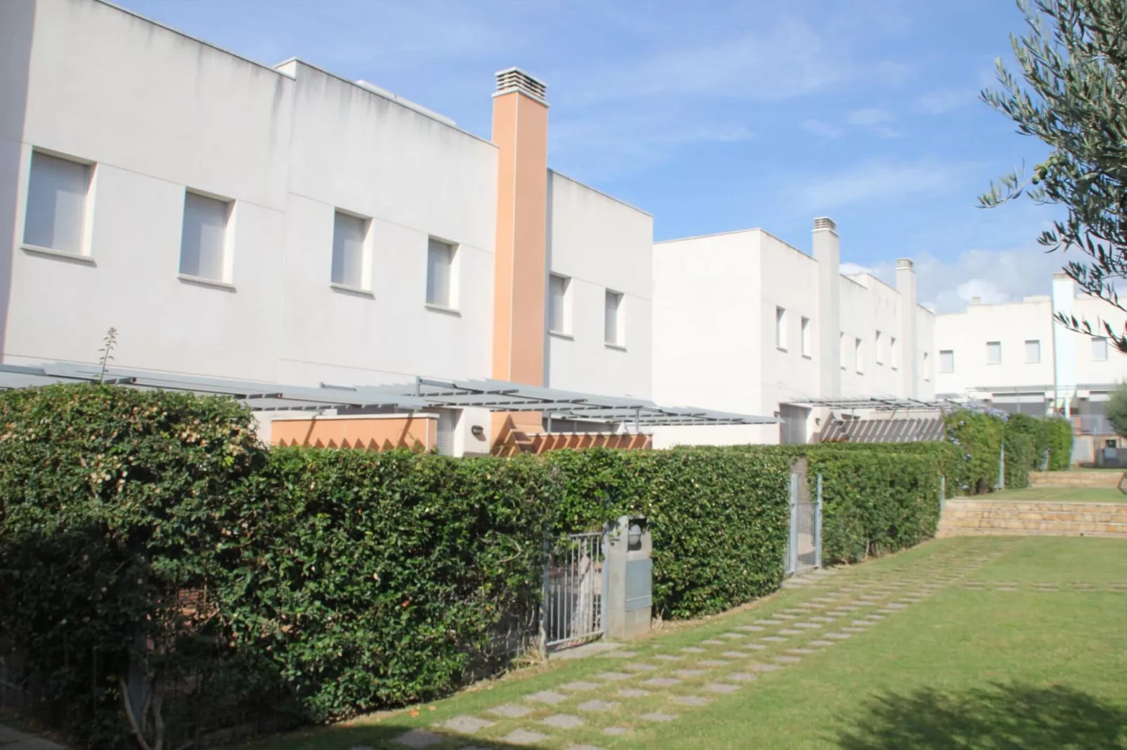 HOTUR 4P-Park facilities