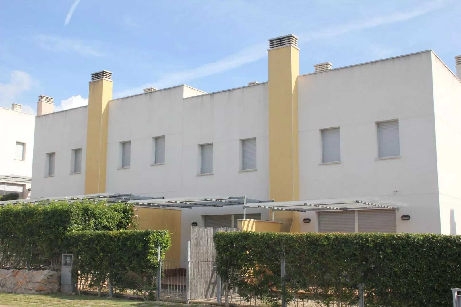 HOTUR 6P-Exterior summer