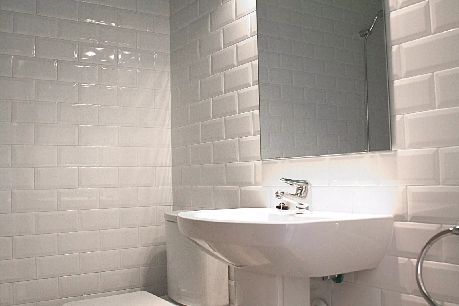 HOTUR 6P-Bathroom