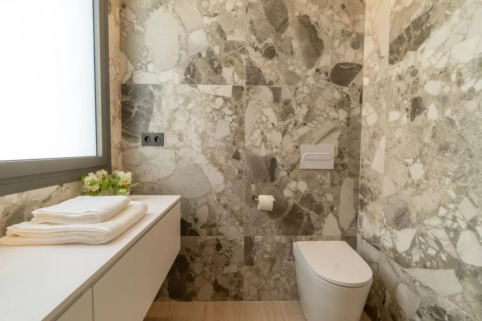NATUSliving Cambrils-Bathroom