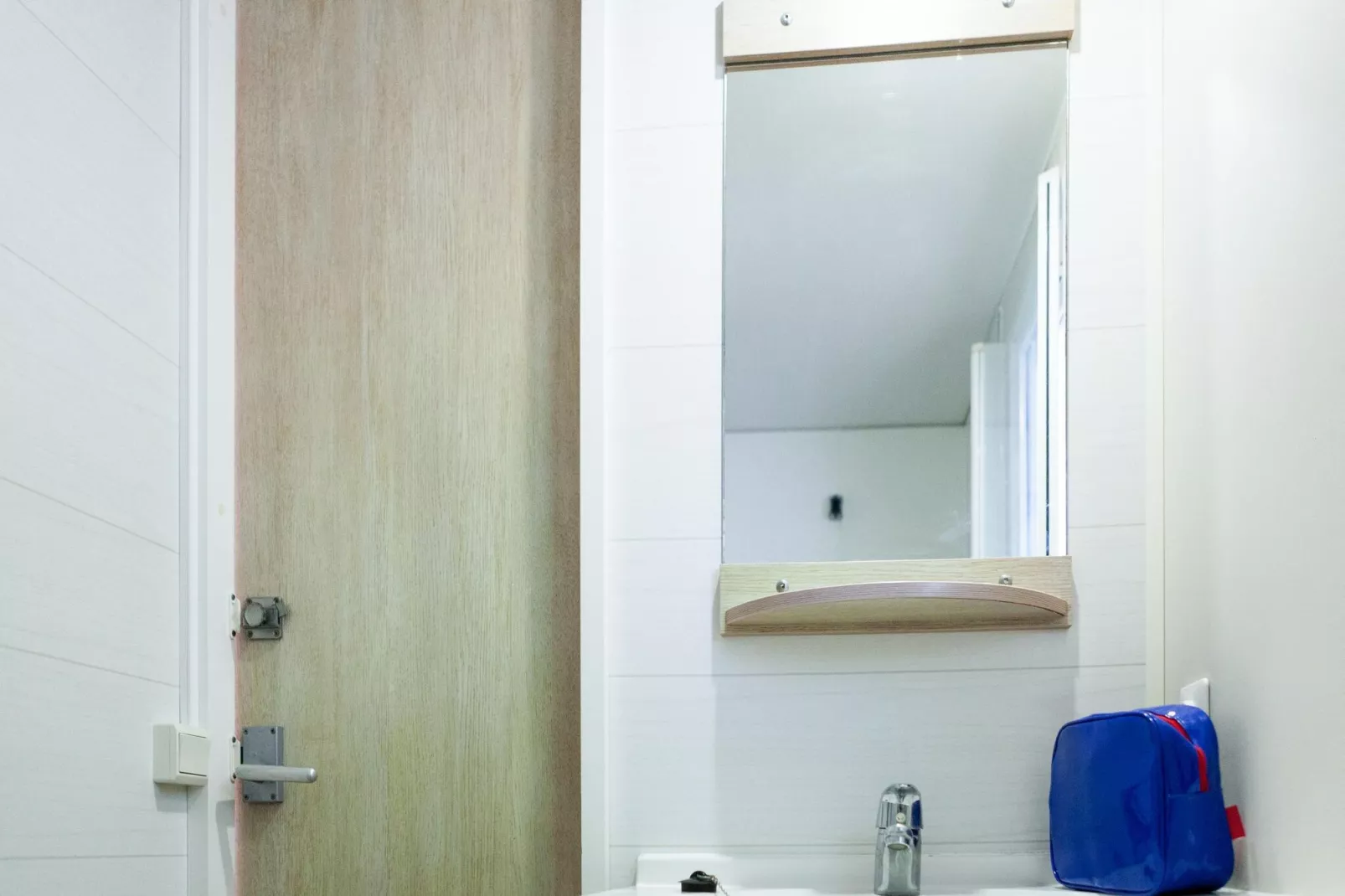 Camping Cambrils Playa BUNGALOW OHARA-Bathroom