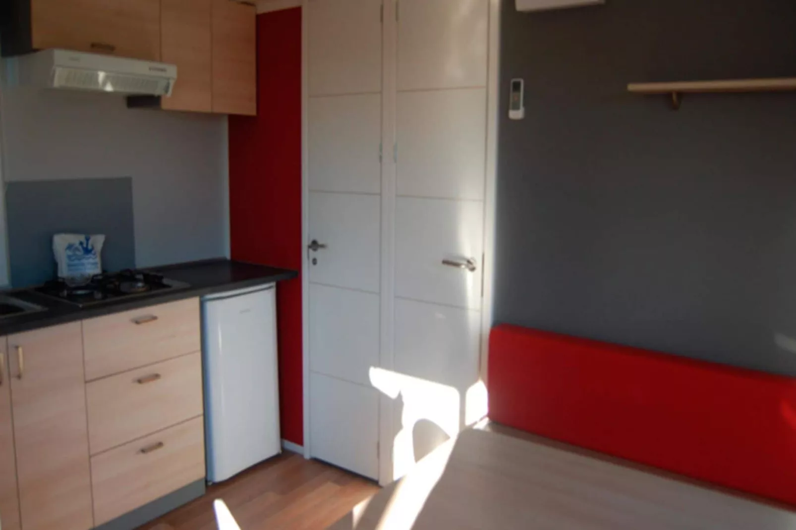 CAMPING ESTIVAL VENDRELL PLATJA MOBILE HOME 4/5-Dining room